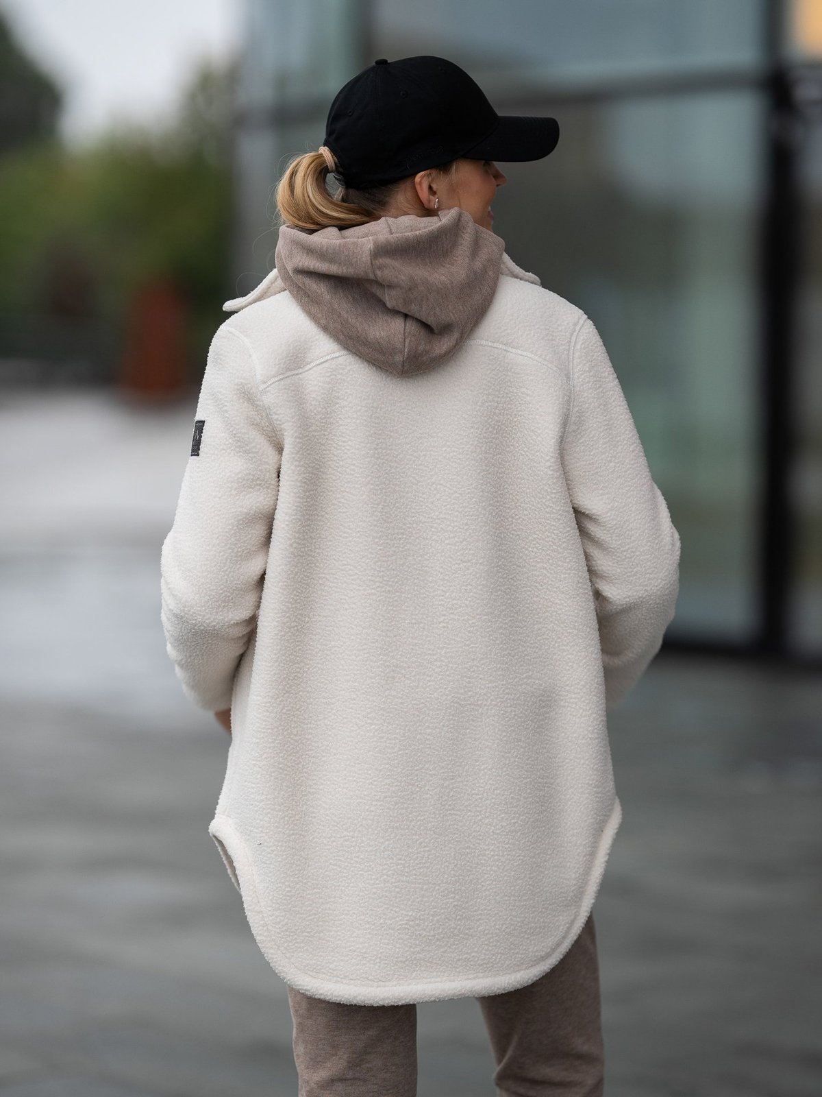 Twentyfour Mode Pile Jakke Gråhvit