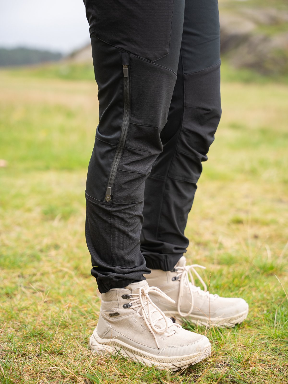 Twentyfour Venture Roam Bukse Sort