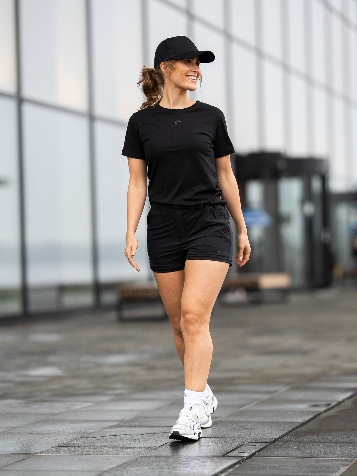 Twentyfour & T-skjorte Sort