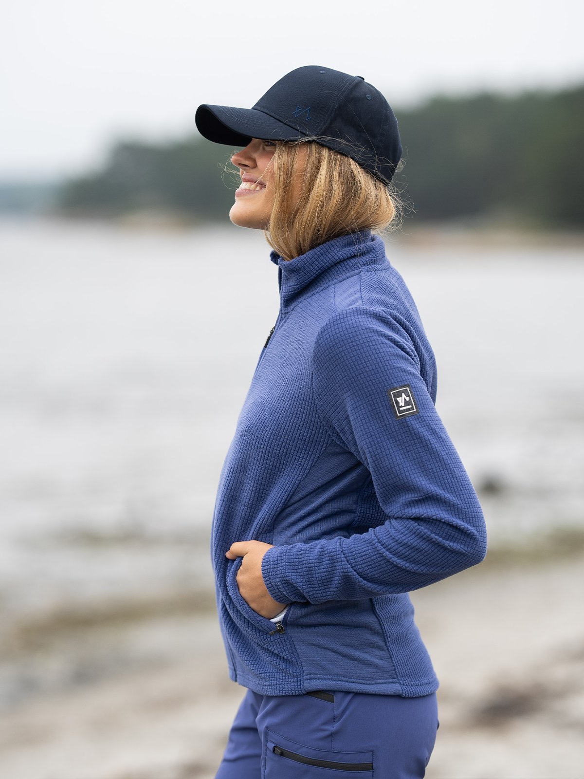 Twentyfour & Brand Cap Marine