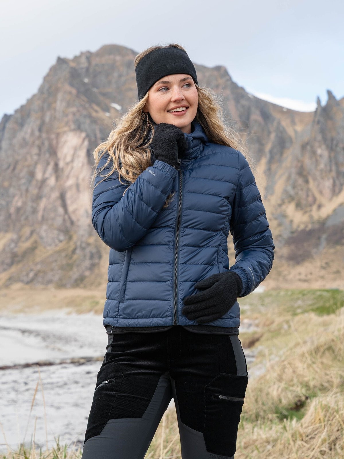 Twentyfour Aurora Lett Dunjakke Marine