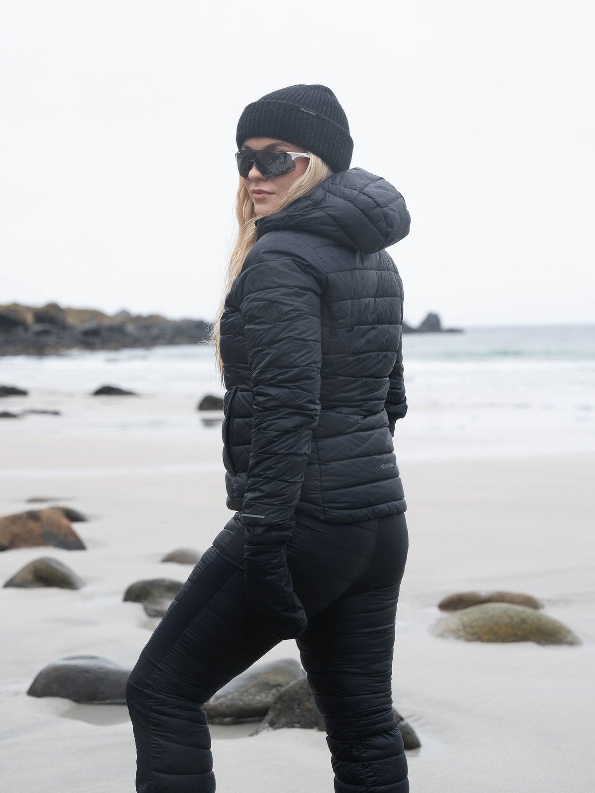 Twentyfour Aurora Lett Dunjakke Sort