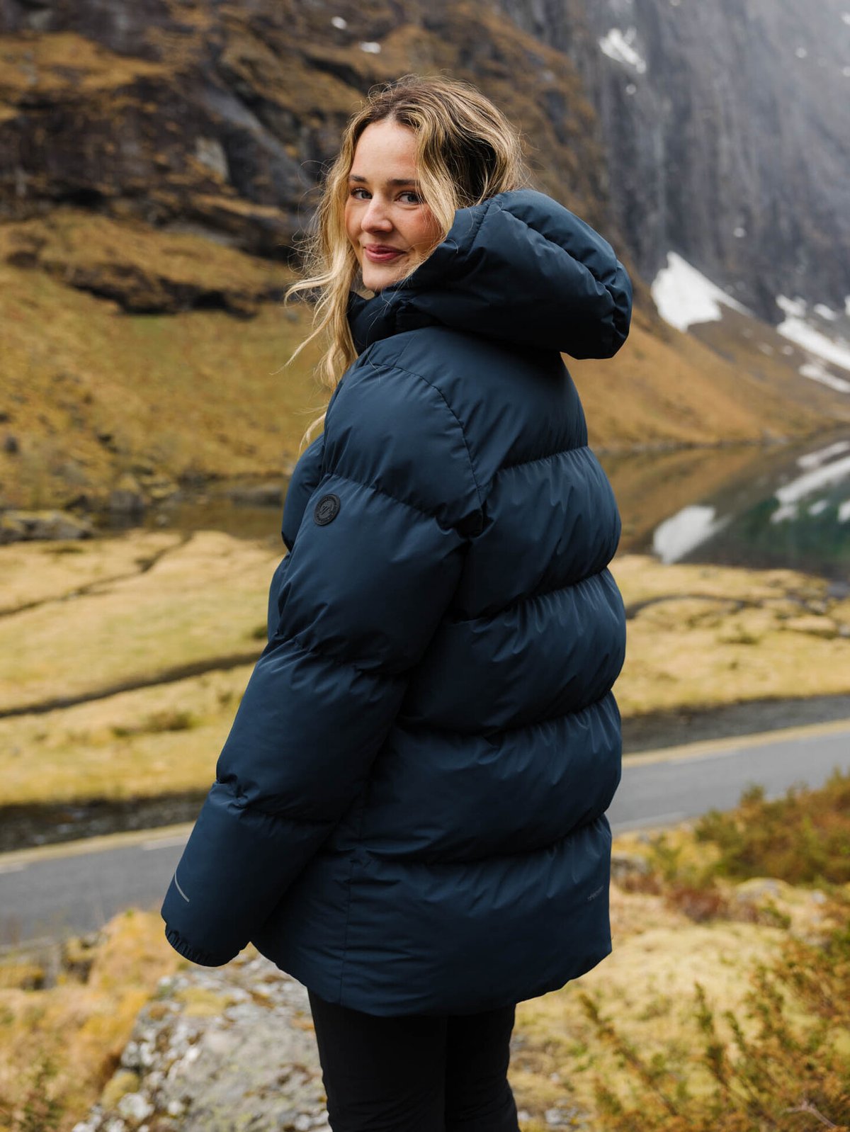 Twentyfour Aurora Arctic Puffer Marine