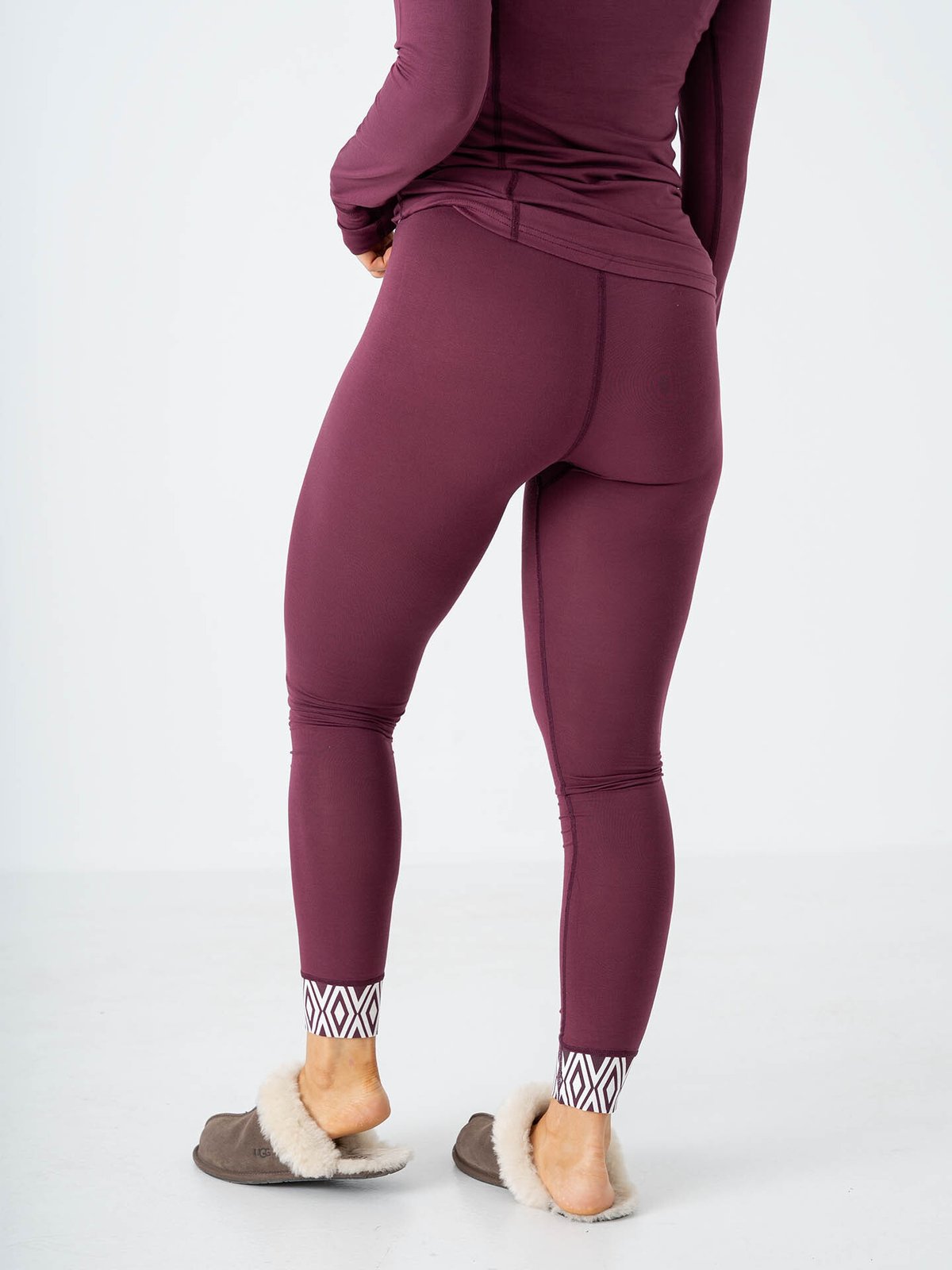 Twentyfour Aurora Inca Sett Mørk Burgunder