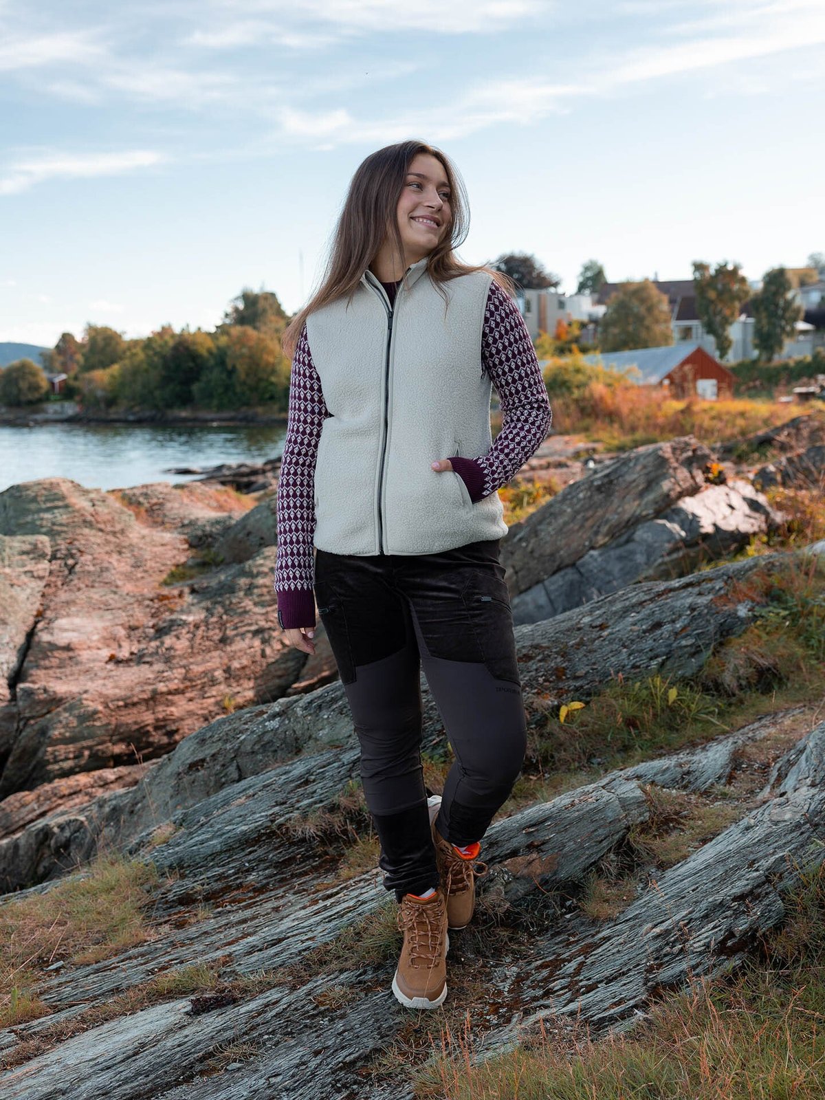 Twentyfour Aurora Pile Vest Varm Grå