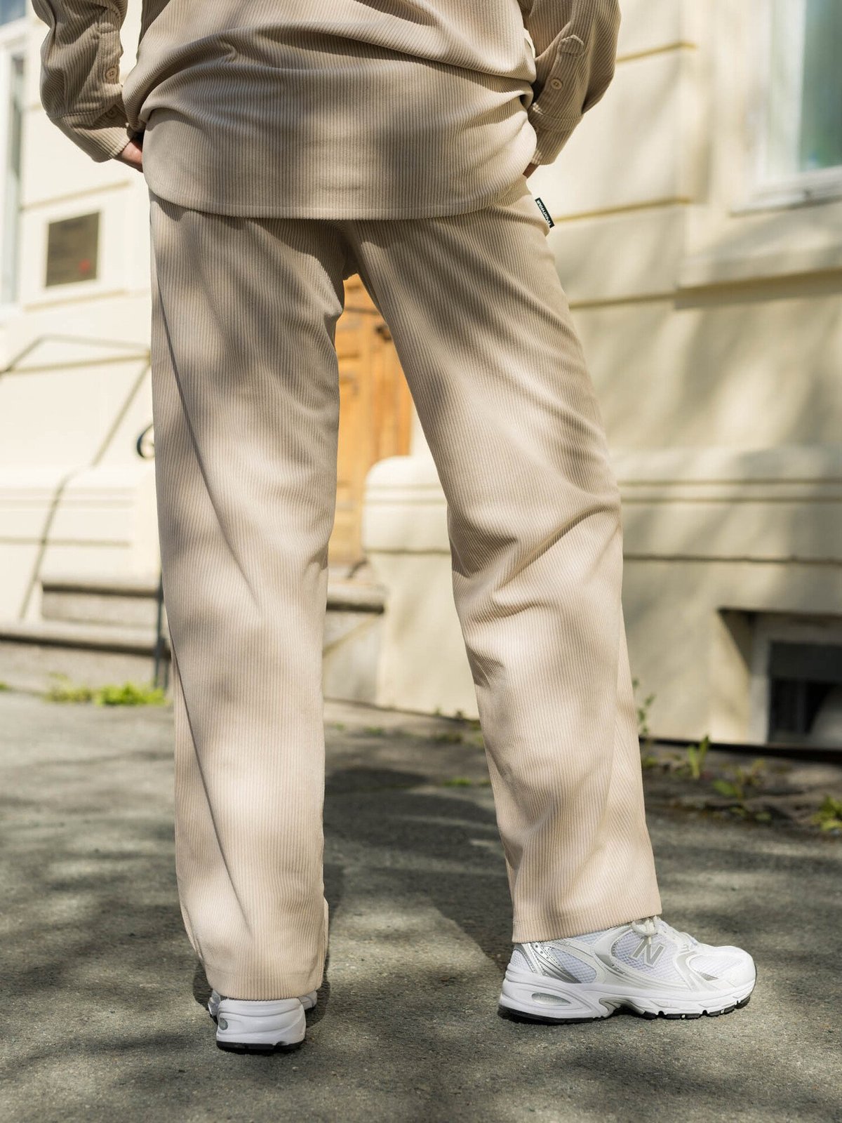 Twentyfour Mode Cord Bukse Gråhvit