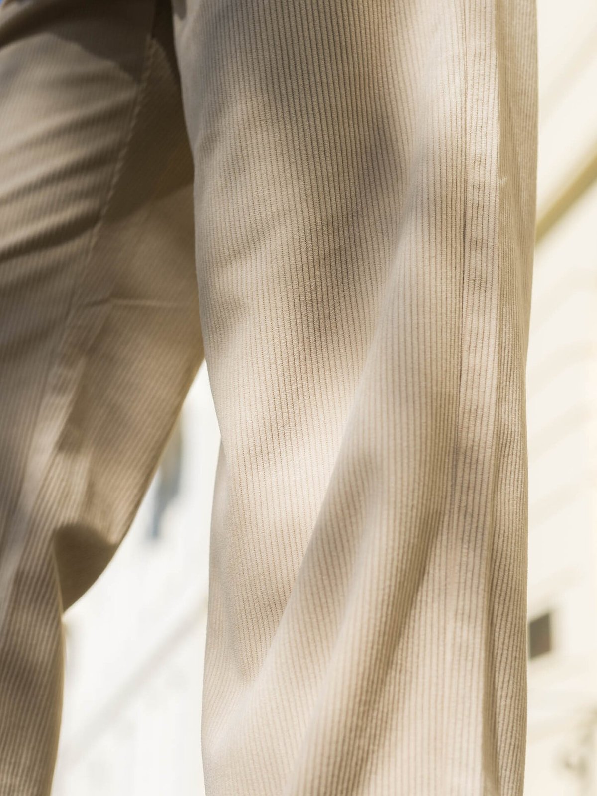 Twentyfour Mode Cord Bukse Gråhvit