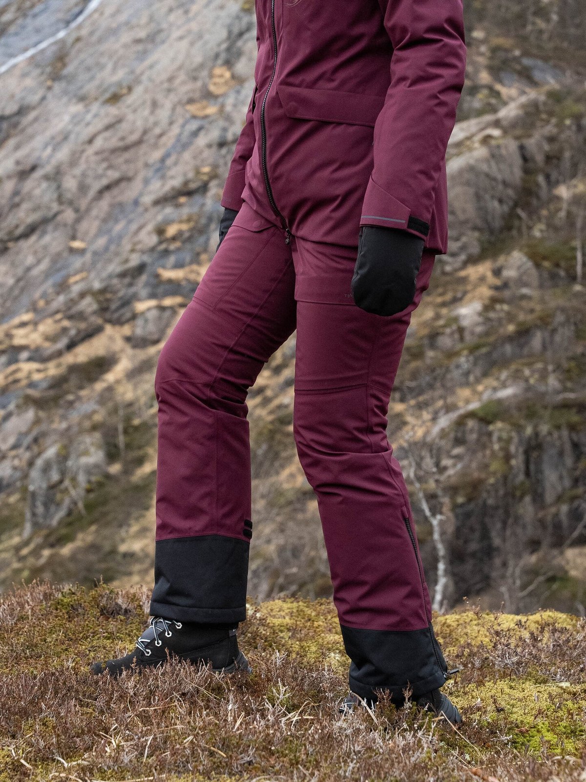 Twentyfour Aurora Primaloft Skallbukse Mørk Burgunder