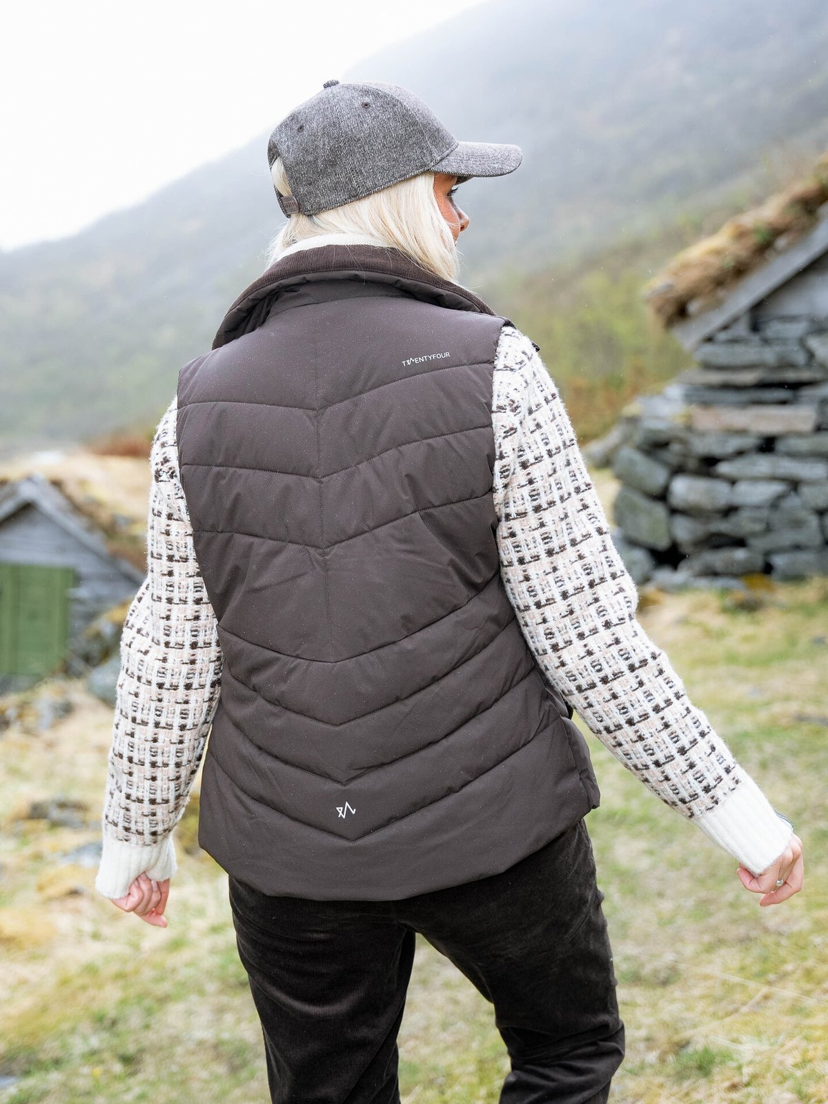 Twentyfour Aurora Thermal Vest Mørk brun