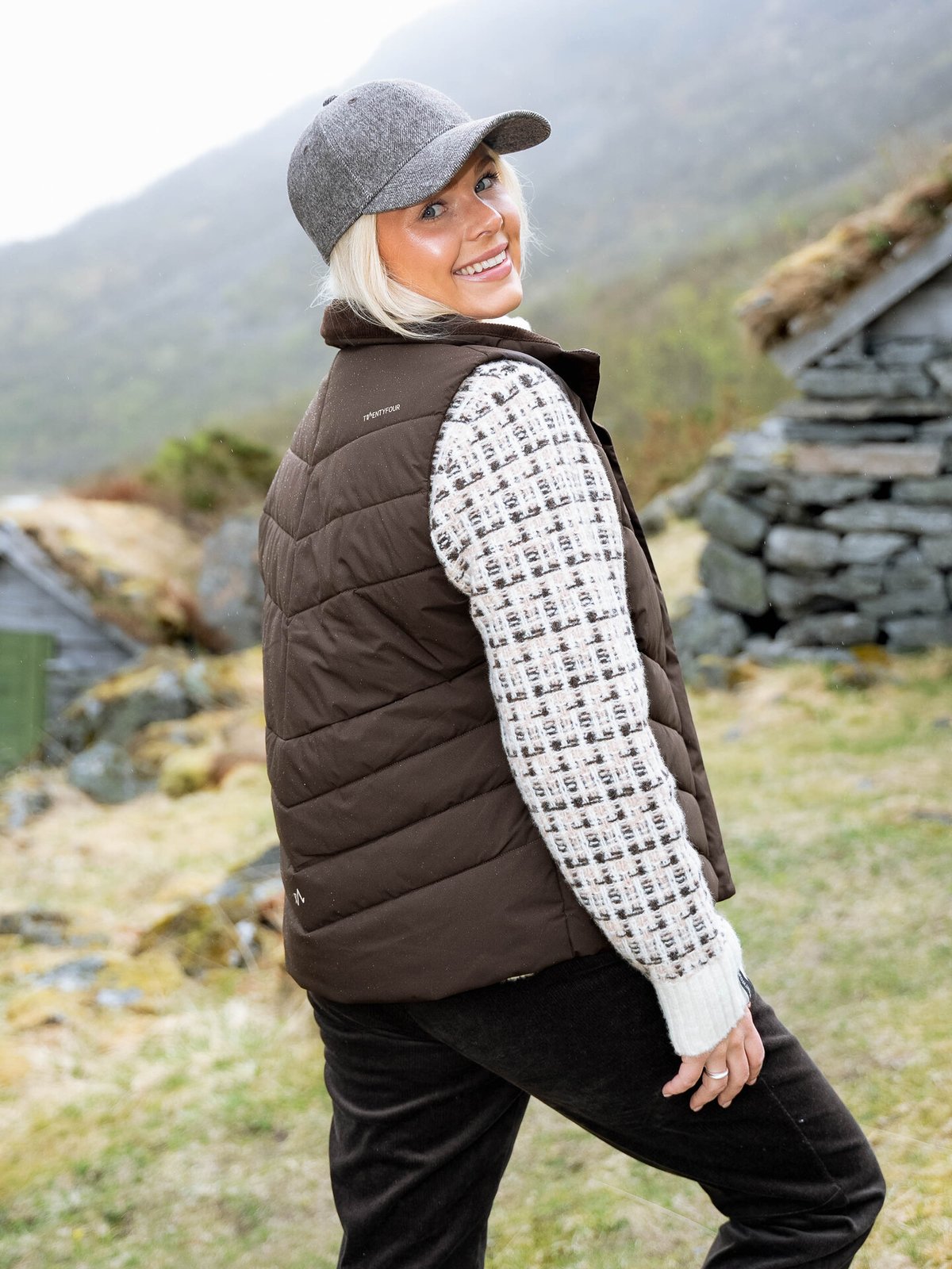 Twentyfour Aurora Thermal Vest Mørk brun