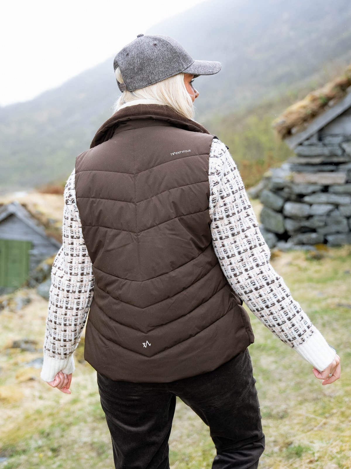 Twentyfour Aurora Thermal Vest Mørk brun