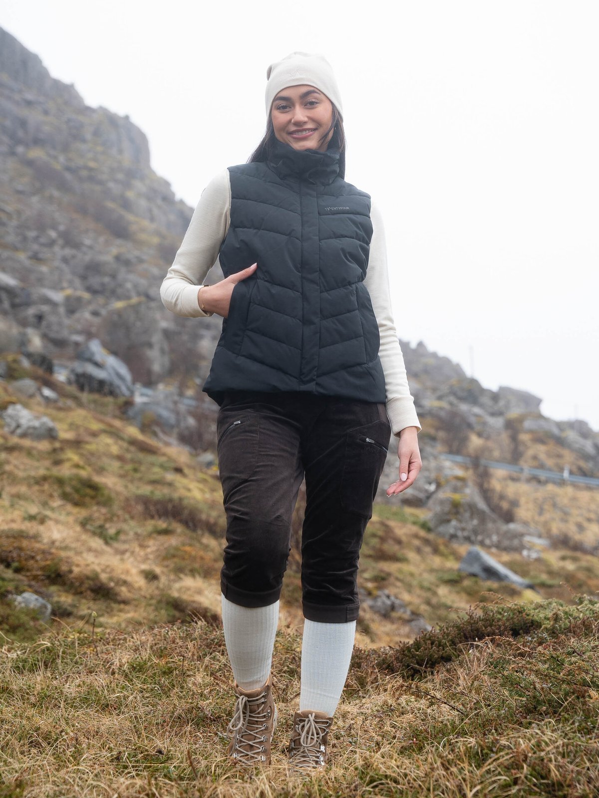 Twentyfour Aurora Thermal Vest Sort