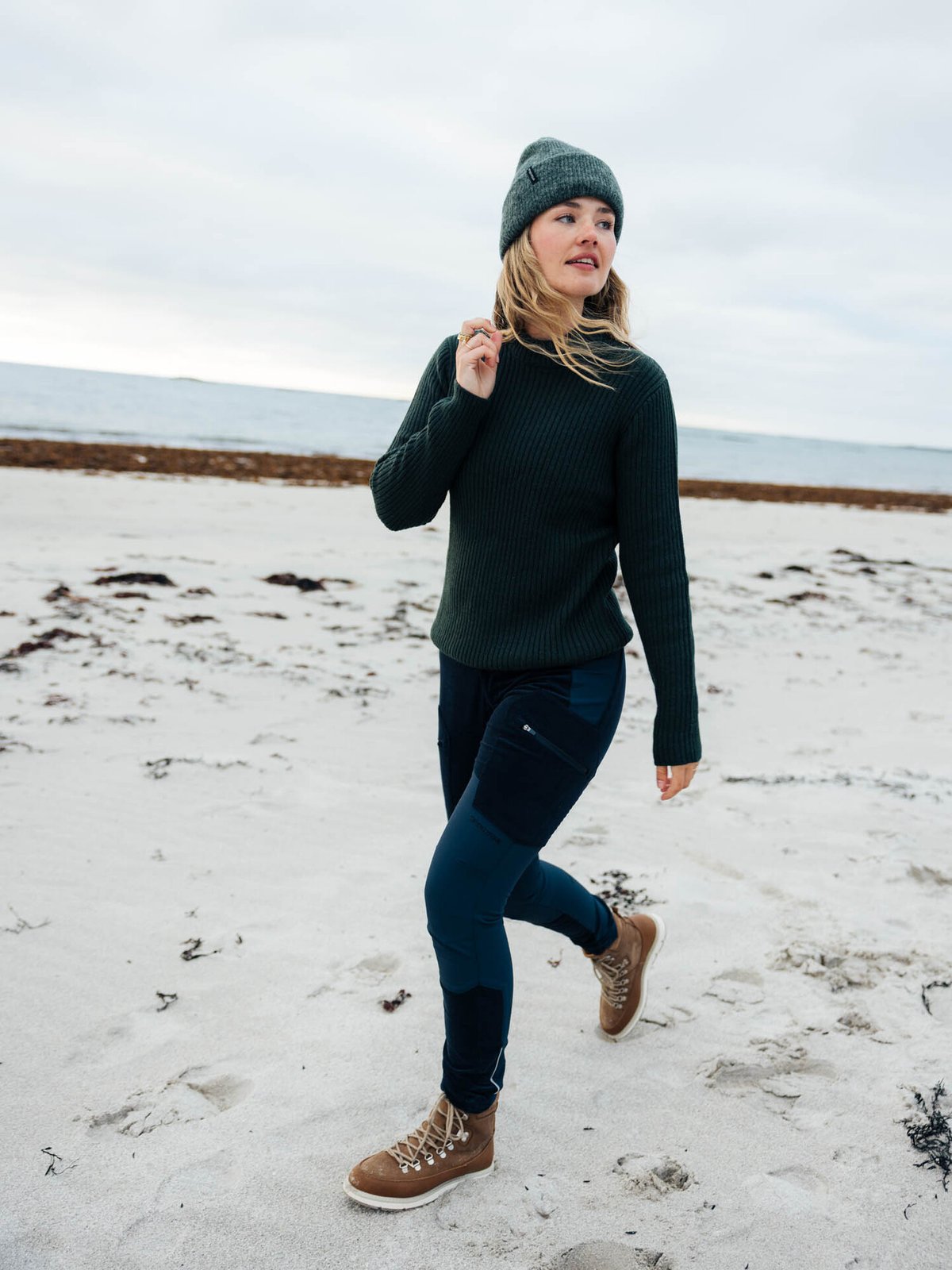 Twentyfour Aurora Shape Cordbukse Marine