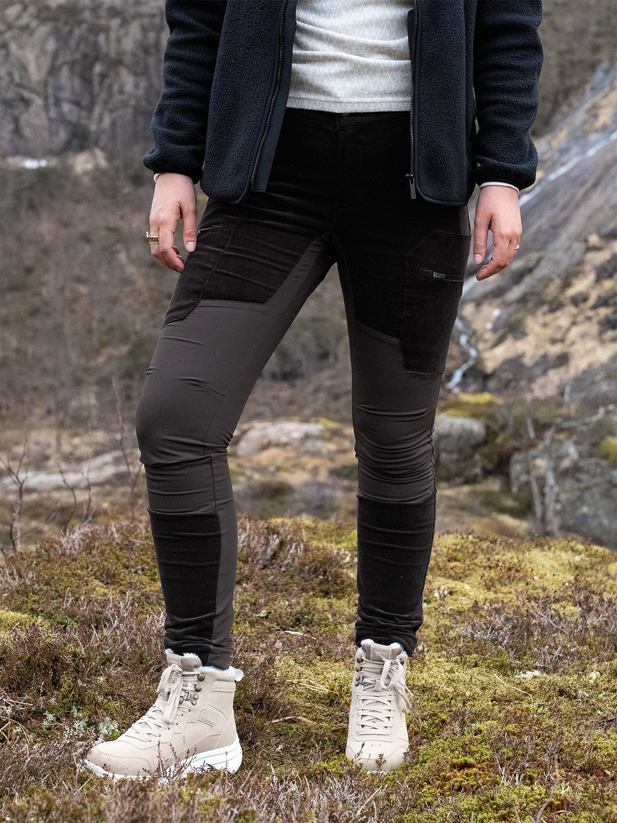 Twentyfour Aurora Shape Cordbukse Mørk Brun