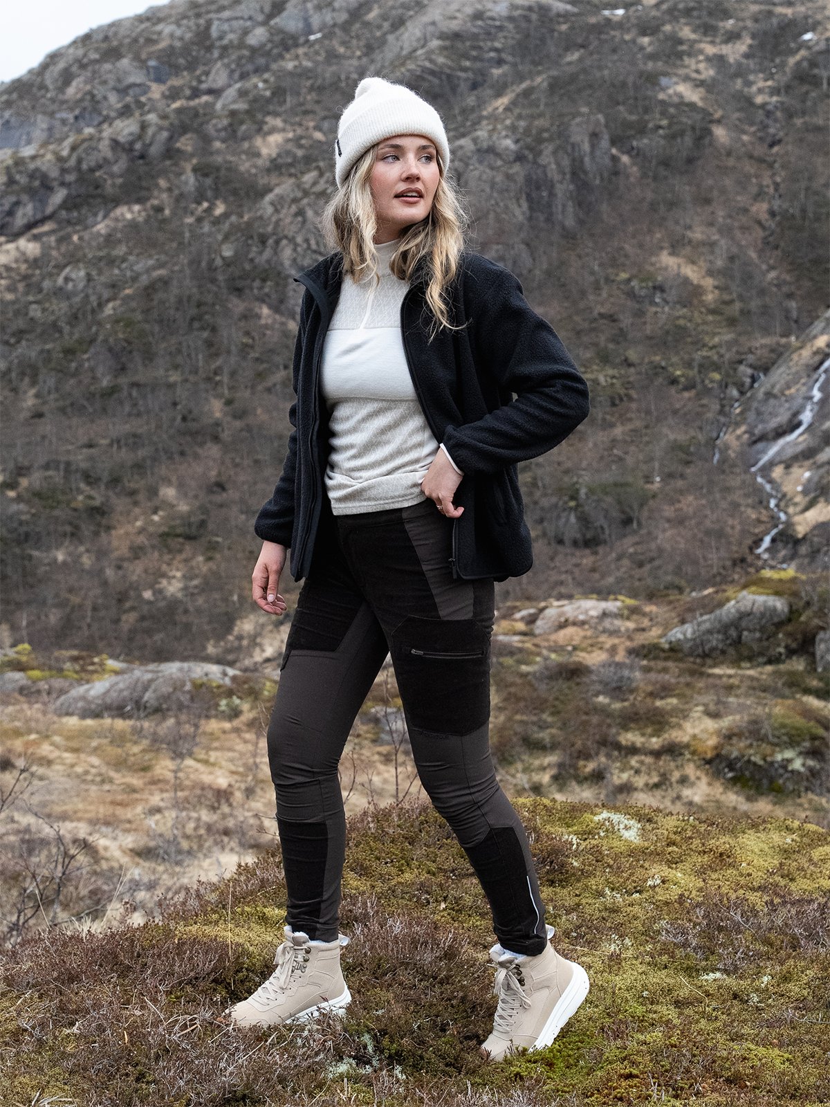 Twentyfour Aurora Shape Cordbukse Mørk Brun