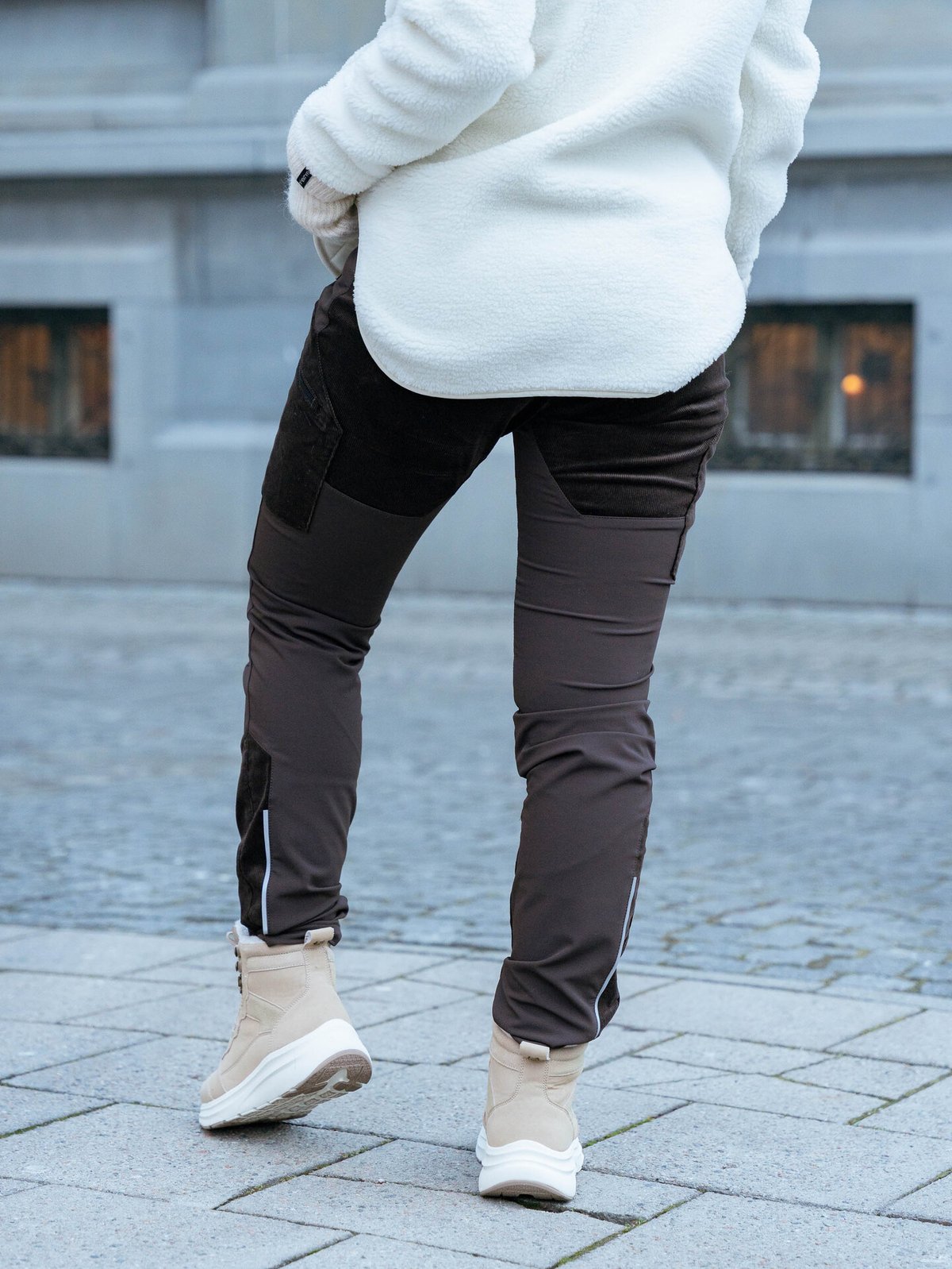 Twentyfour Aurora Shape Cordbukse Mørk Brun