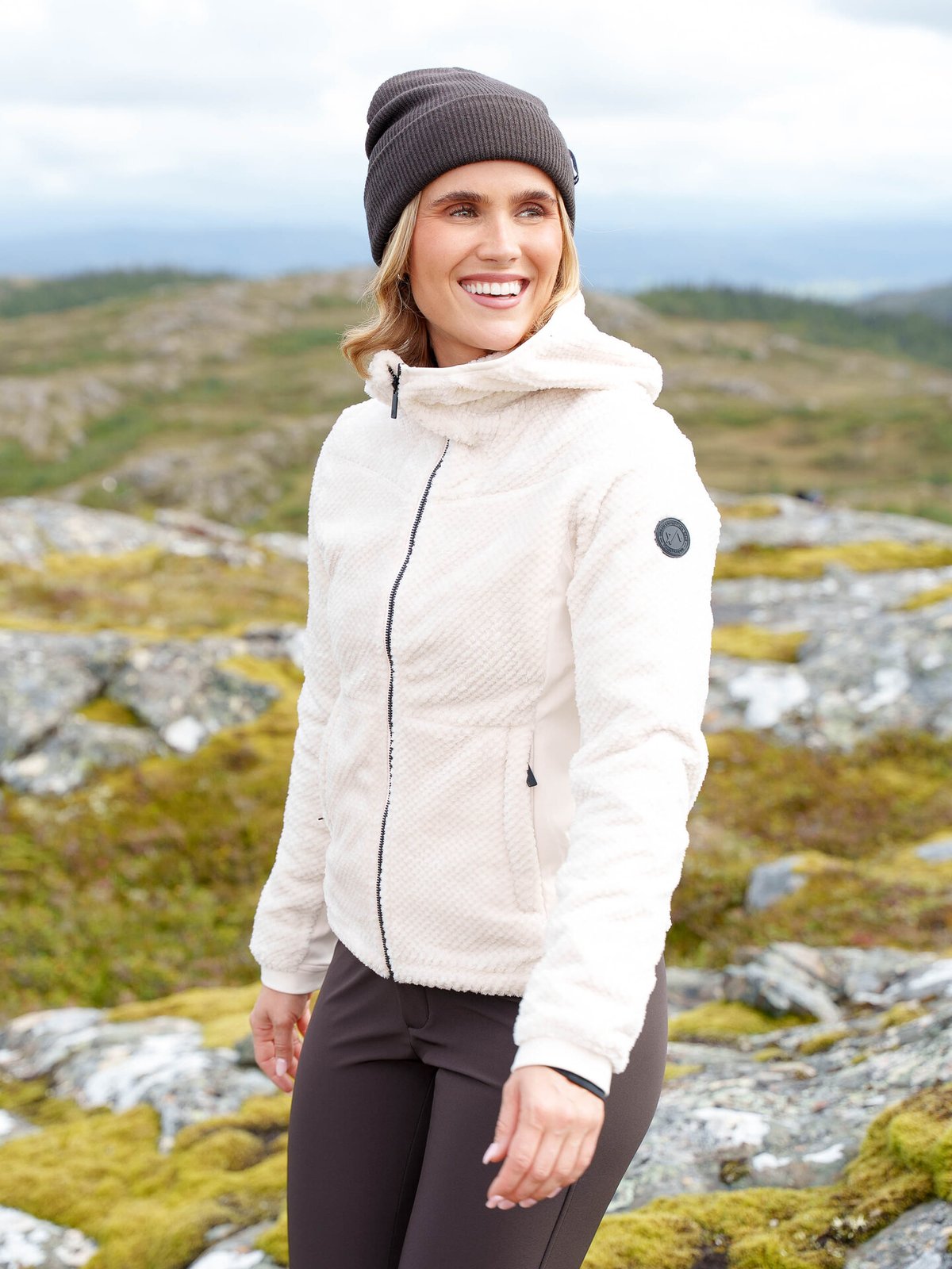 Twentyfour Aurora Air Fleece Gråhvit