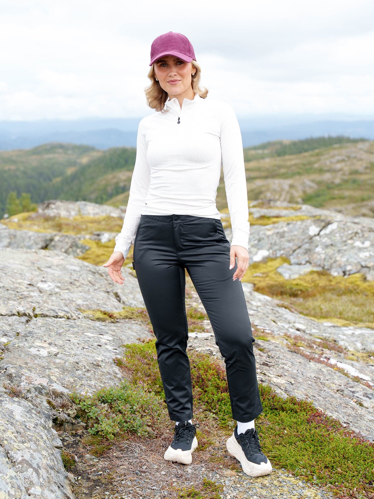 Twentyfour Aurora Light Softshell Bukse Sort
