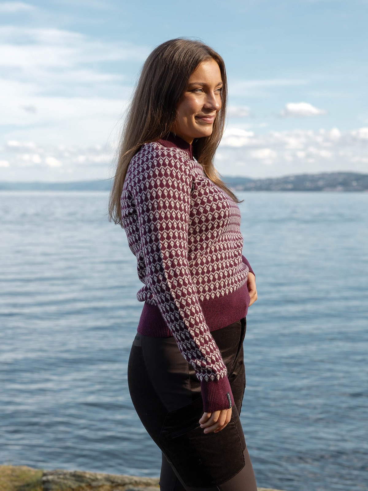 Twentyfour Aurora Ullgenser Burgunder