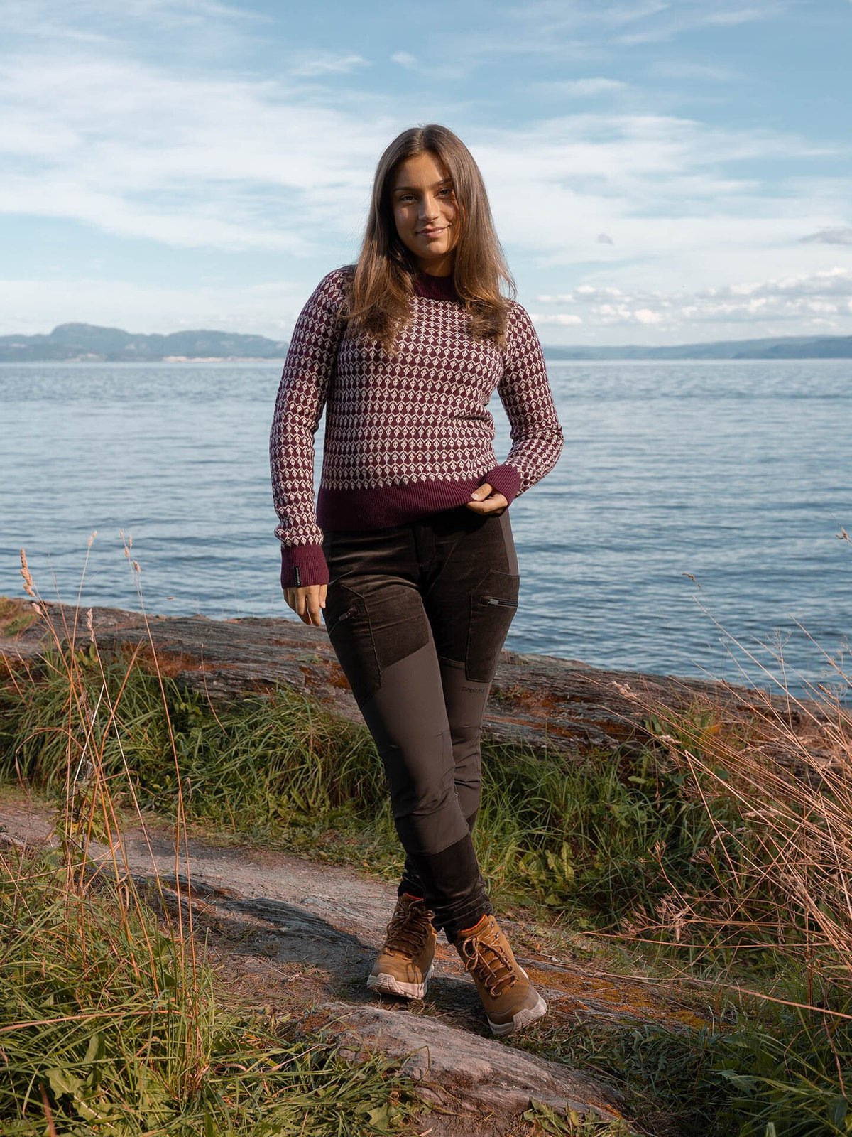 Twentyfour Aurora Ullgenser Burgunder