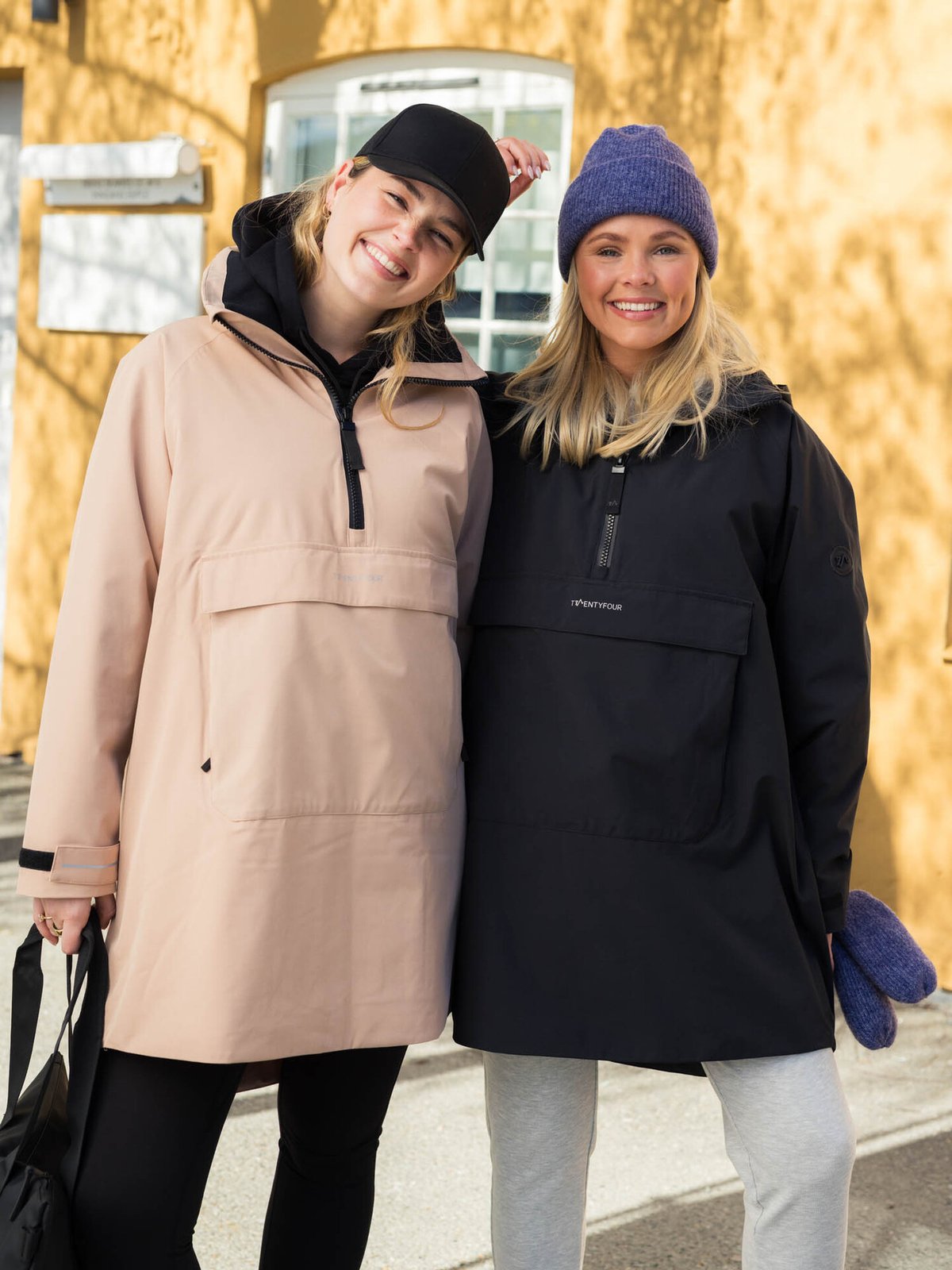 Twentyfour Mode Insulation Poncho Sort