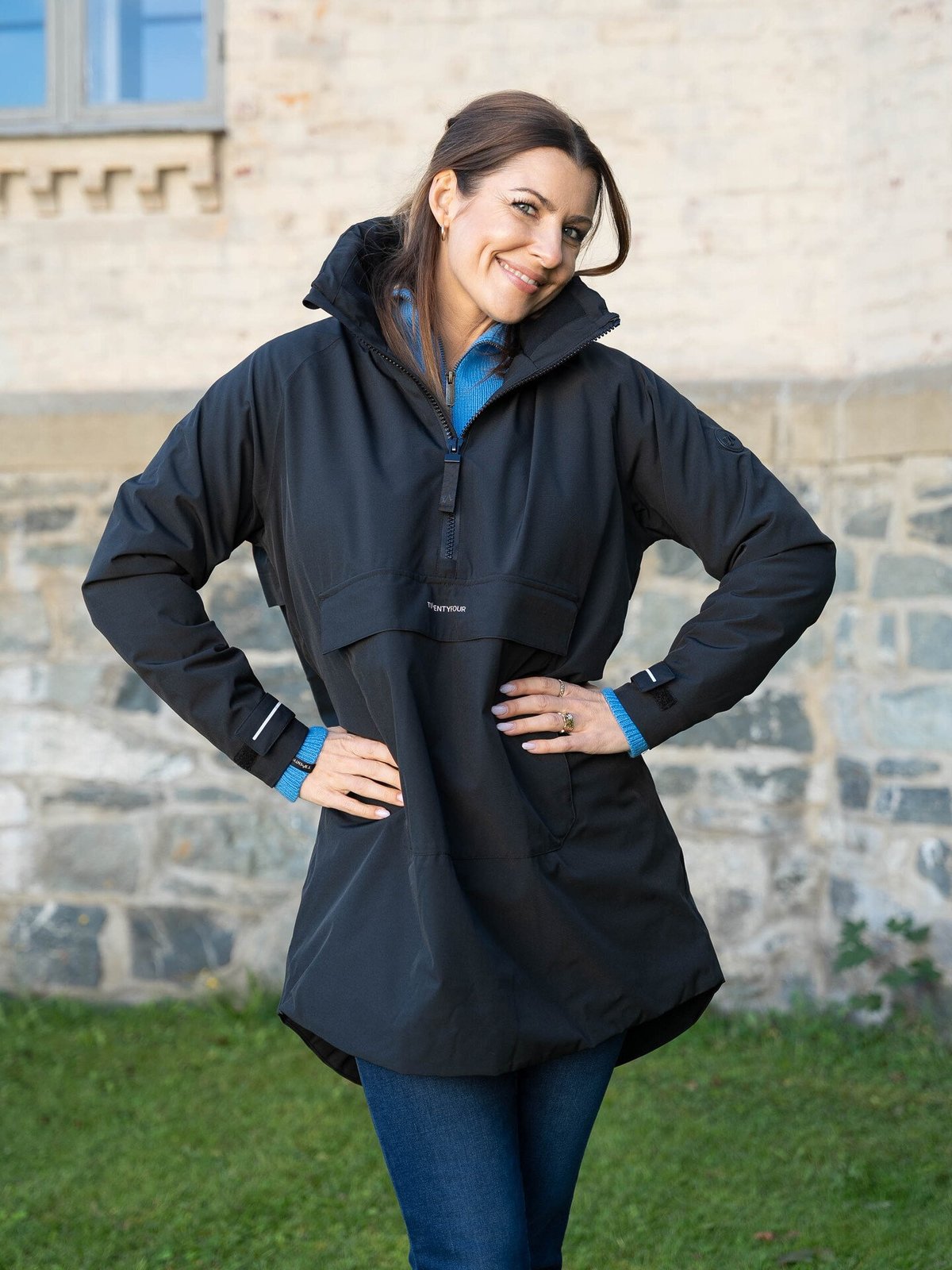 Twentyfour Mode Insulation Poncho Sort