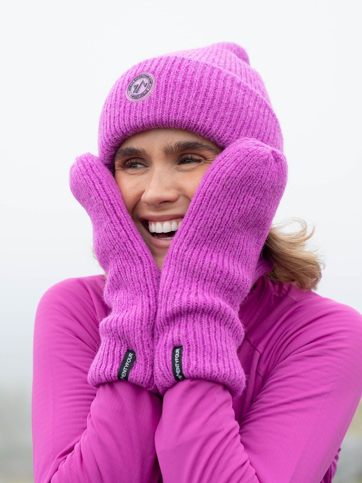 Twentyfour Aurora Ana Strikkevott Fuksia