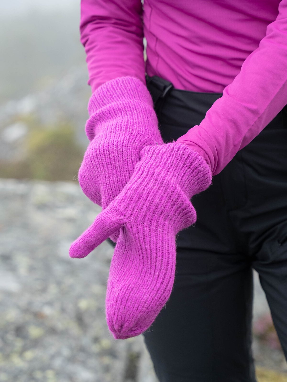 Twentyfour Aurora Ana Strikkevott Fuksia