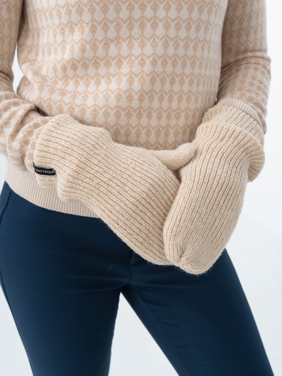 Twentyfour Aurora Ana Strikkevott Sand