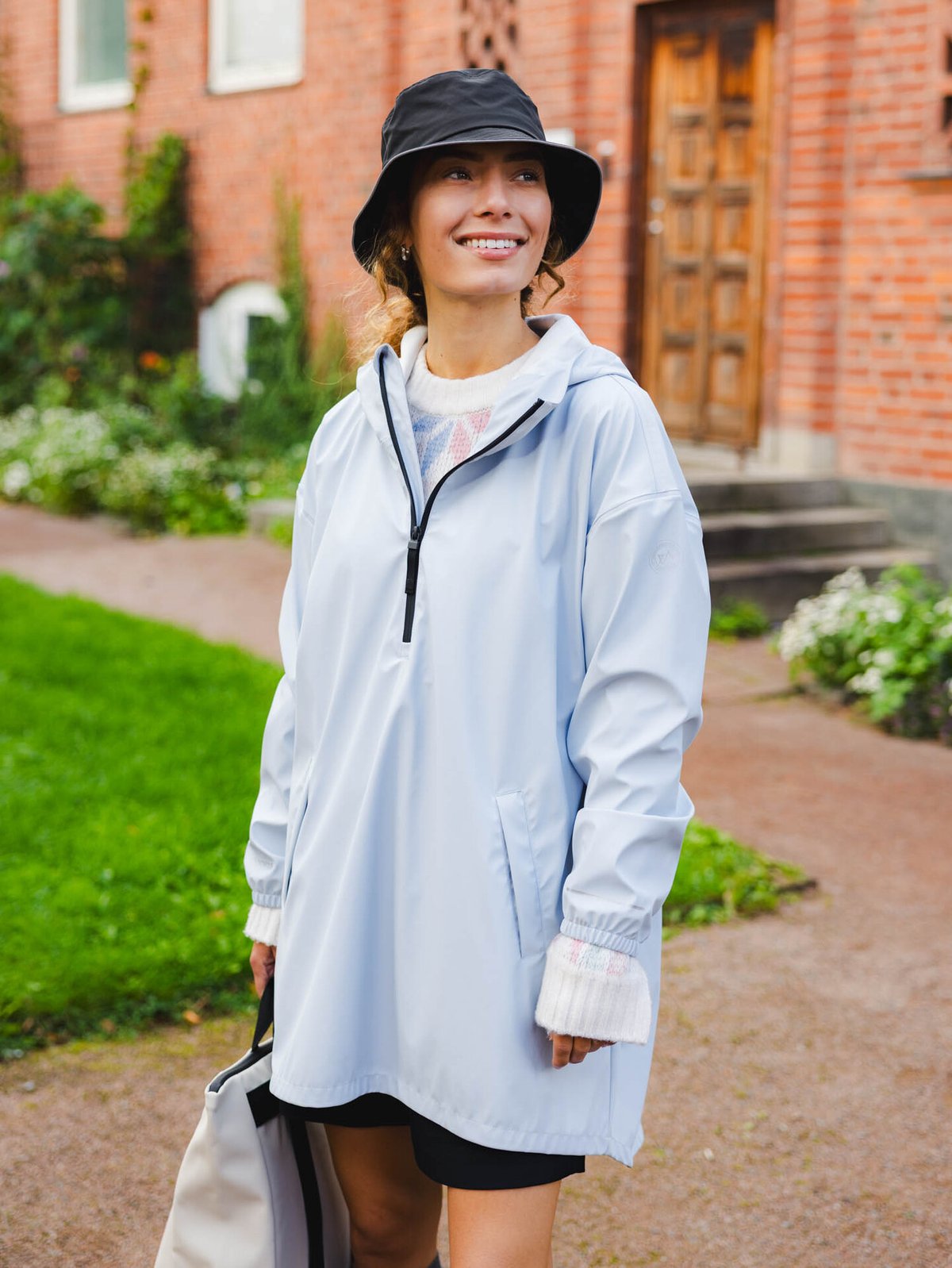 Twentyfour Mode PU Poncho Frostblå