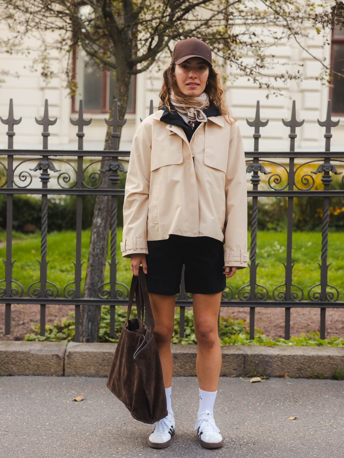 Twentyfour Mode Trench Jakke Sand