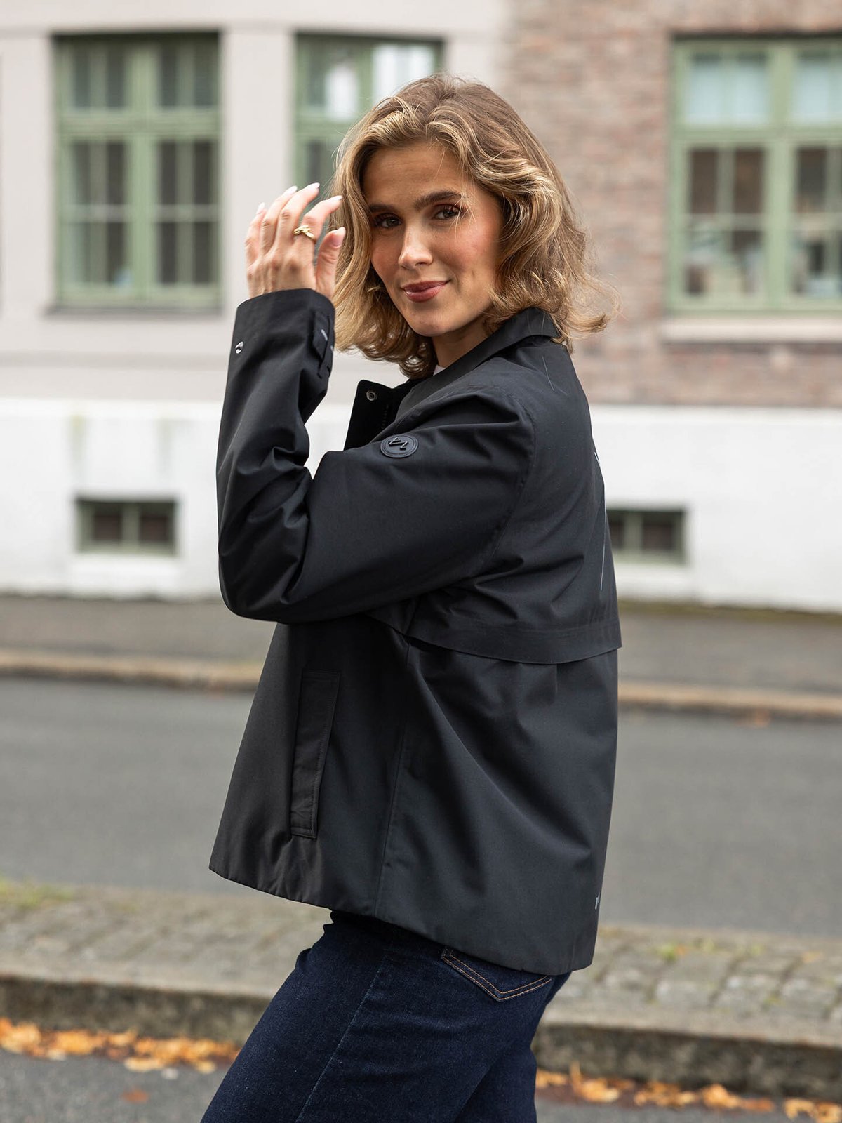 Twentyfour Mode Trench Jakke Sort