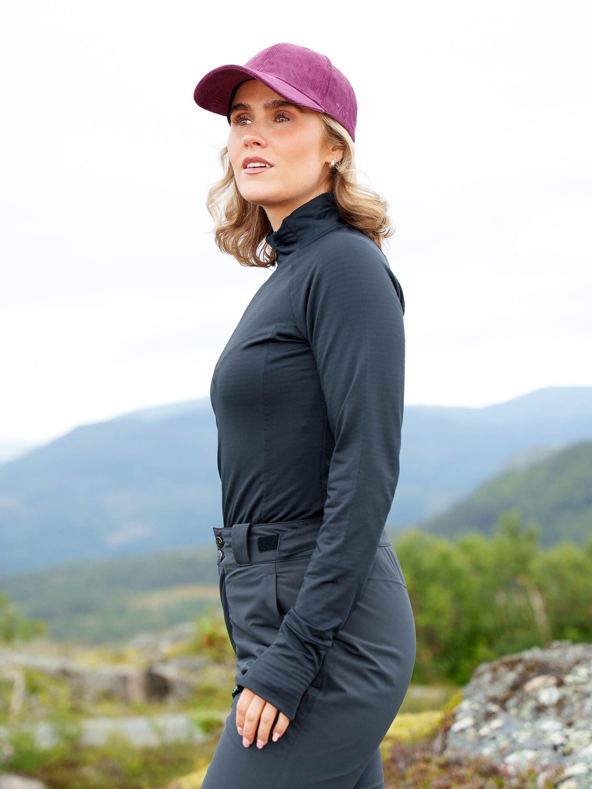 Twentyfour Aurora Air Half Zip Sort