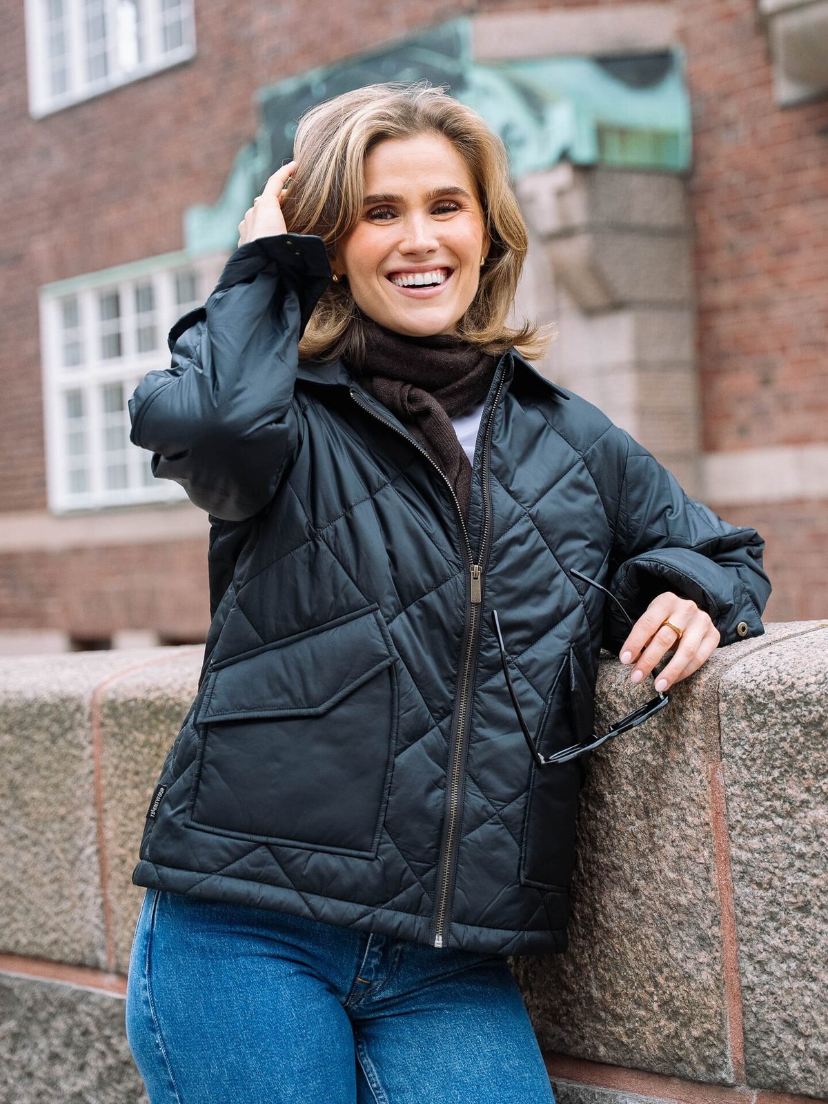 Twentyfour Mode Nora Quilted Jakke Sort