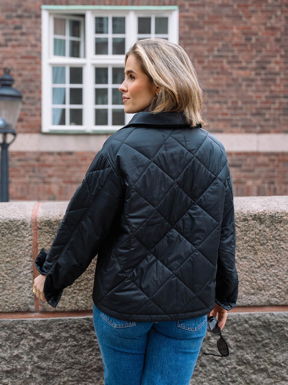 Twentyfour Mode Nora Quilted Jakke Sort