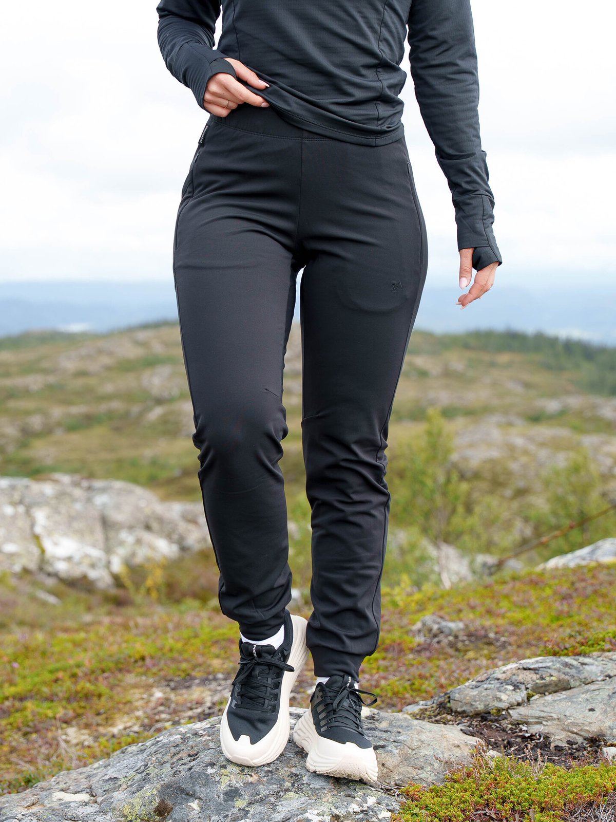Twentyfour Aurora ST jogger Sort