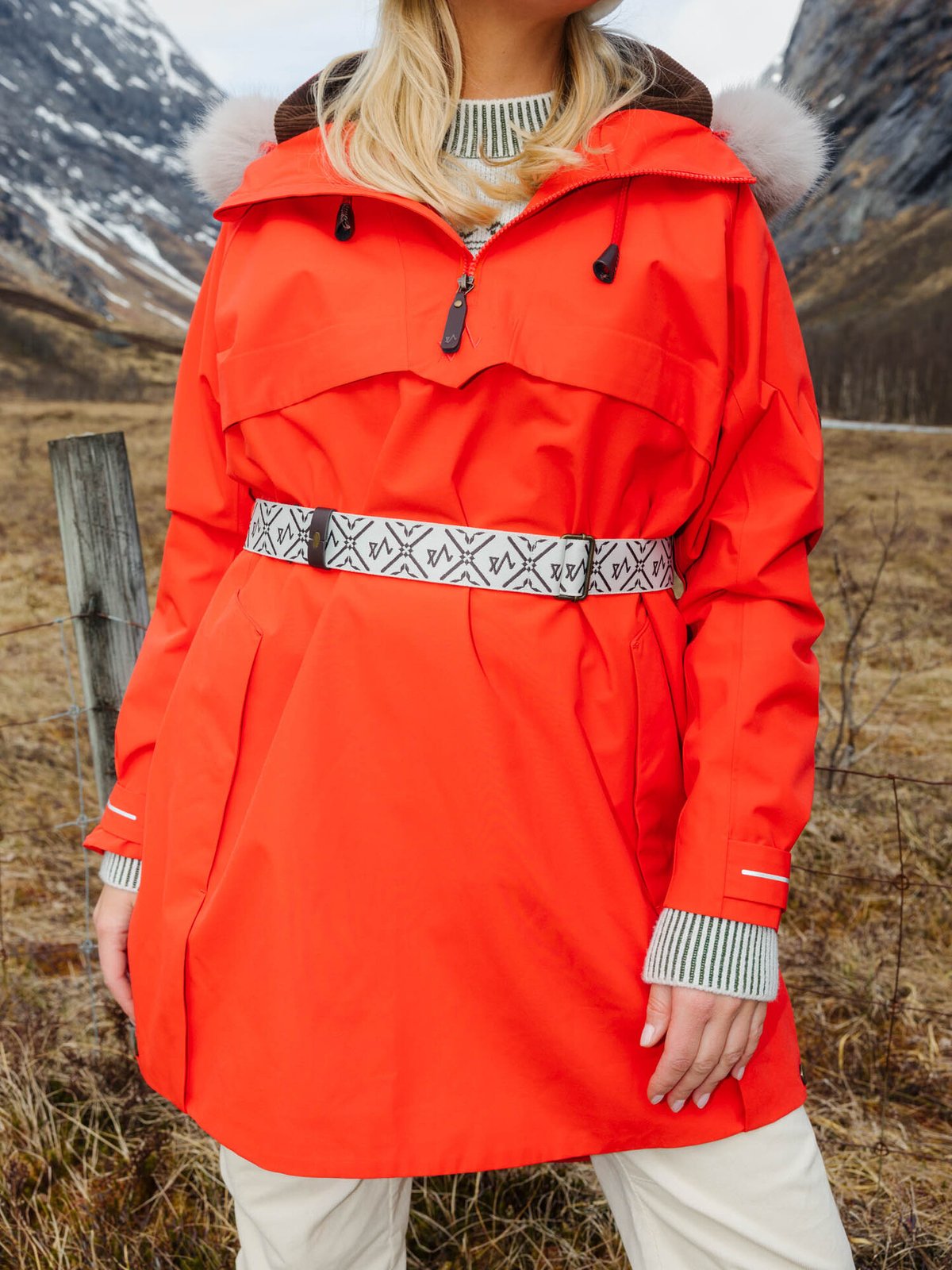 Twentyfour Legacy Saga Shell Anorak Klar rød
