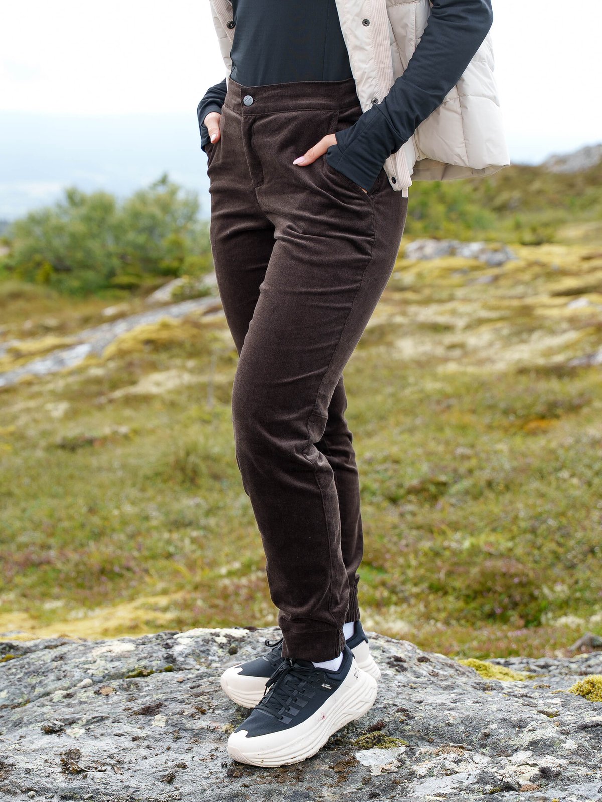 Twentyfour Aurora Cordbukse Mørk brun