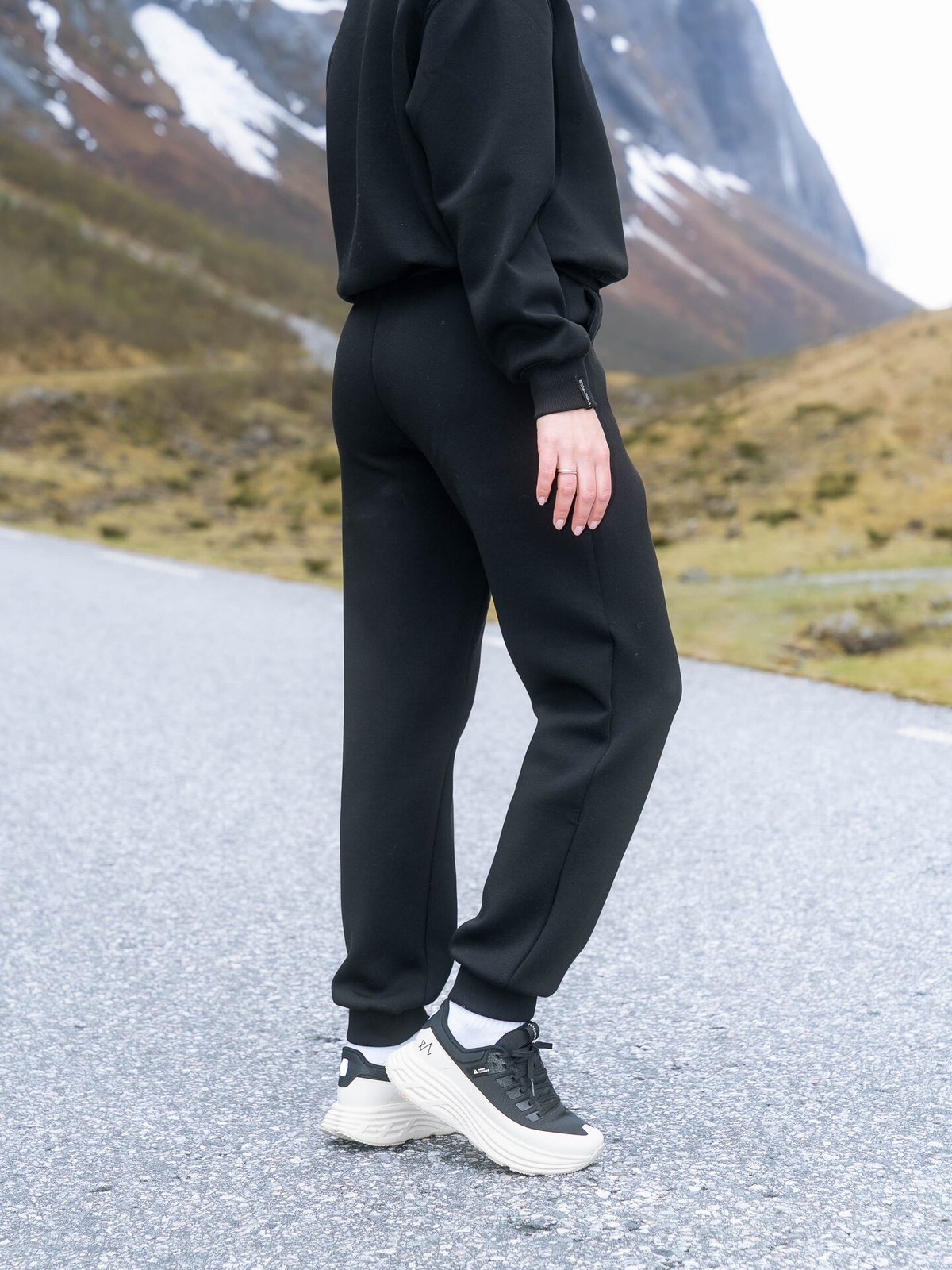 Twentyfour Mode Vivi Sweatpant Sort