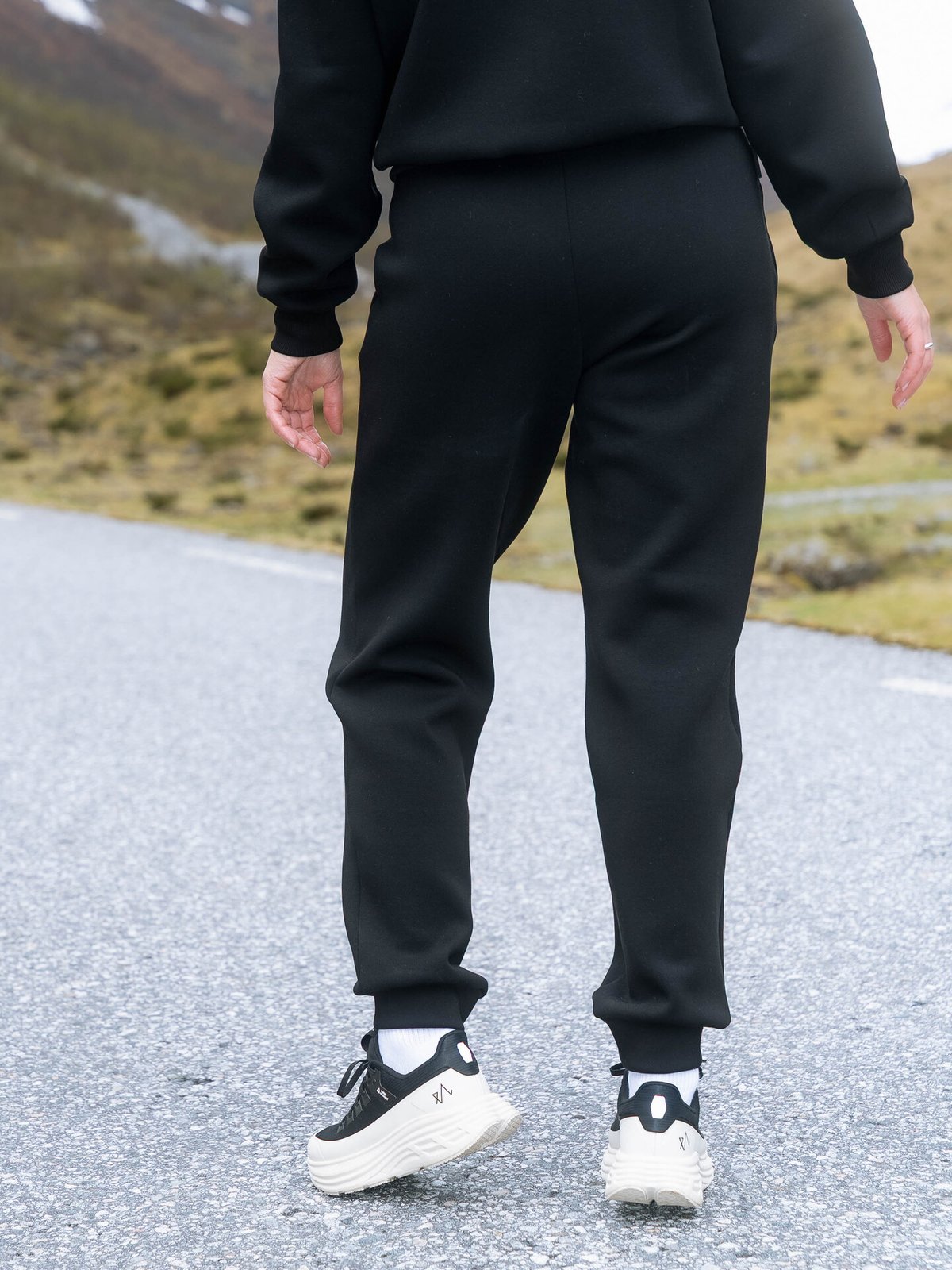 Twentyfour Mode Vivi Sweatpant Sort