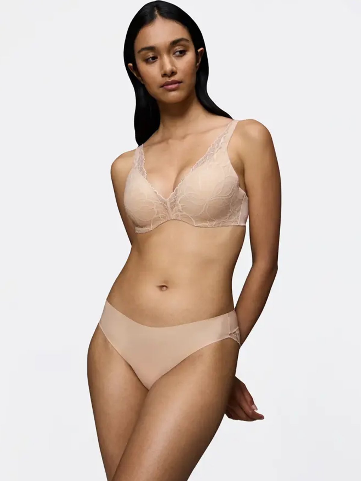 Triumph Body Make-Up Illusion Lace Wire Padded Nude Beige