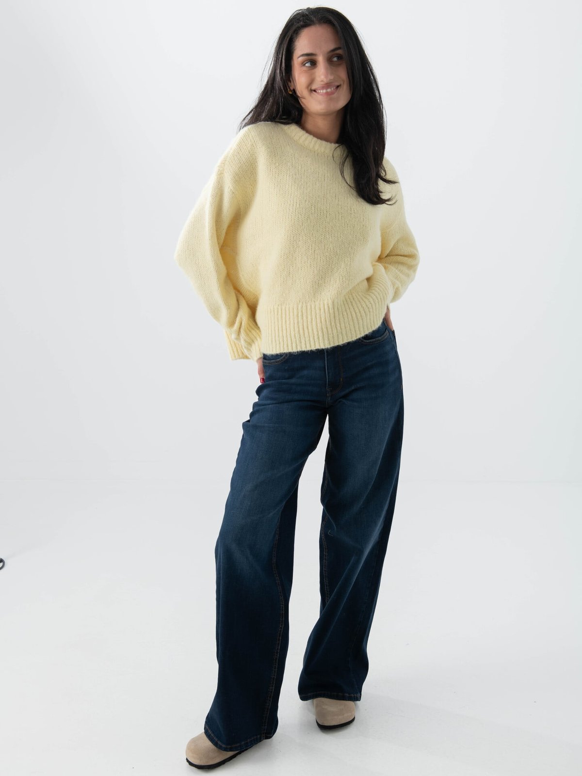 Topshop Ultimate Long Sleeve O-Neck Pullover Eggnog