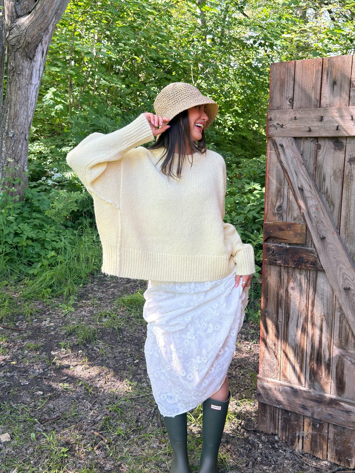Topshop Ultimate Long Sleeve O-Neck Pullover Eggnog
