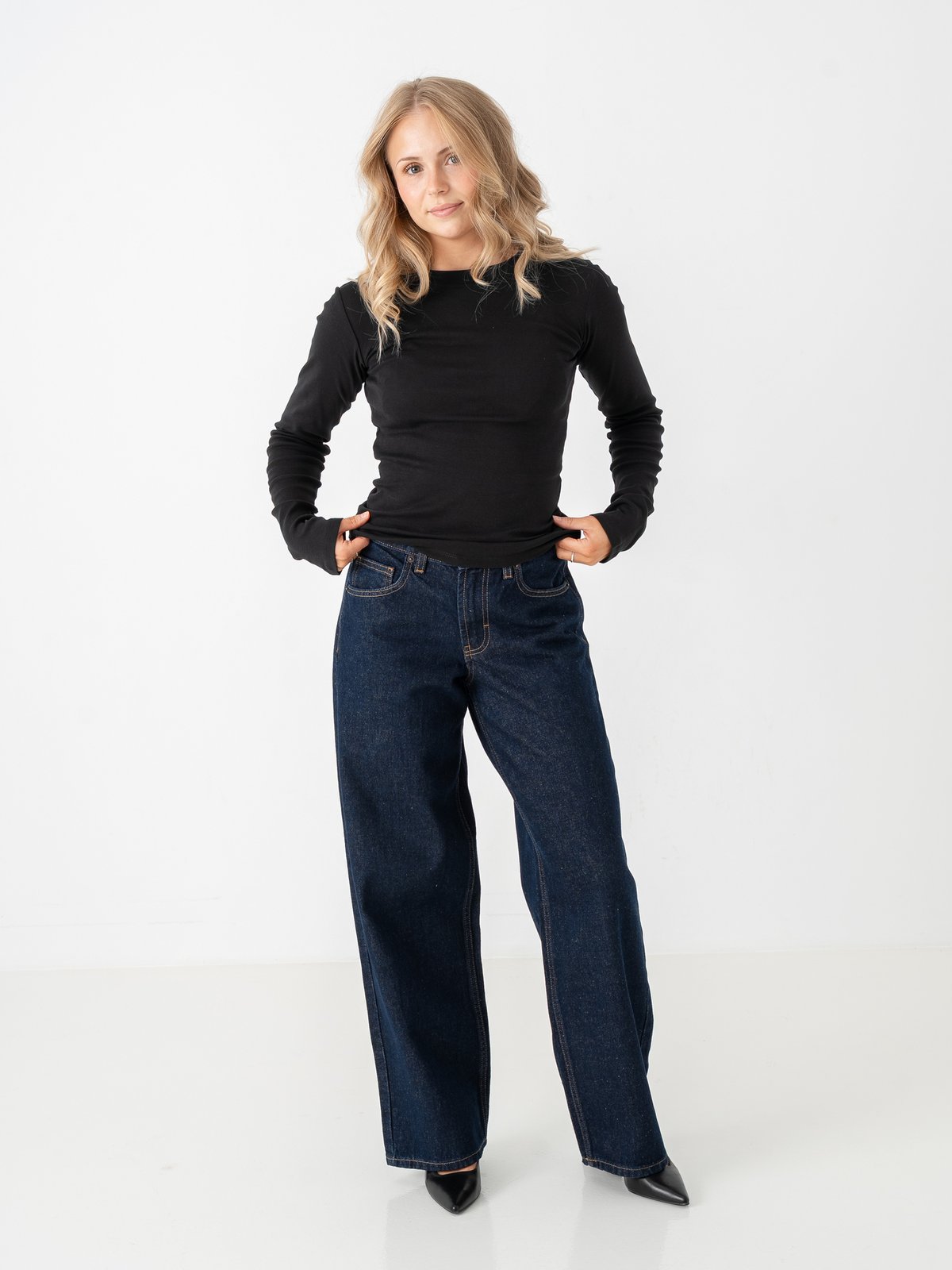 Topshop Cinch Low Rise Wide Denim Jeans Dark Blue Denim