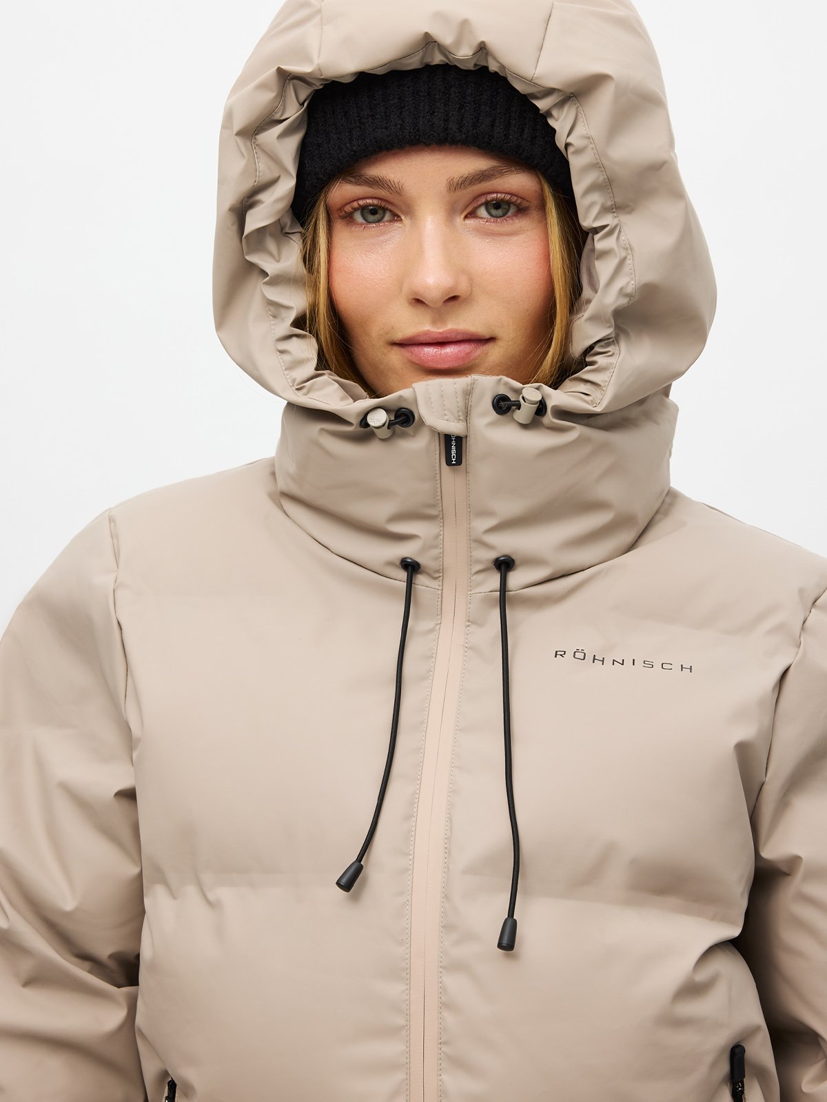 Röhnisch Element Shield Padded Jacket String