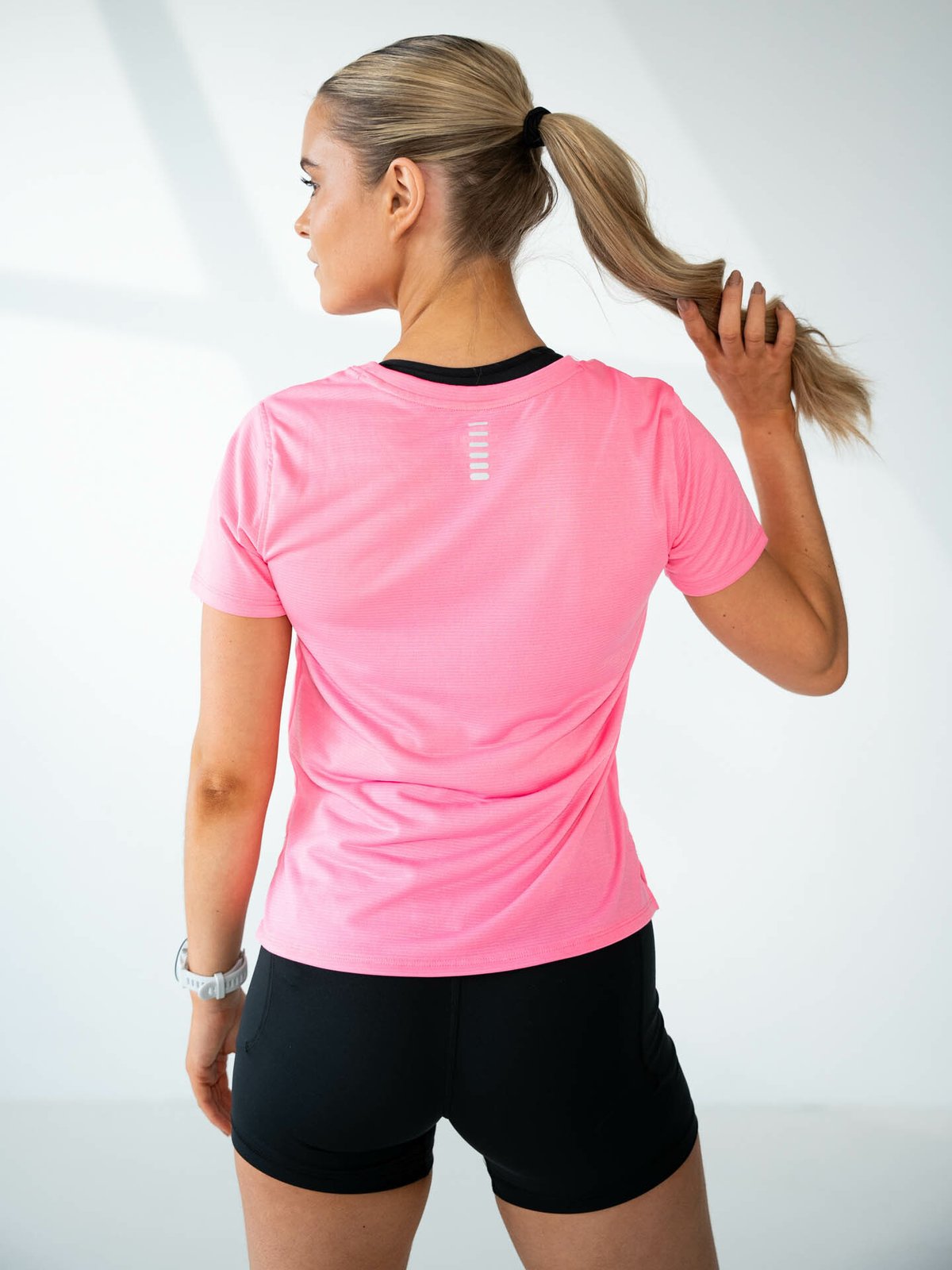 Under Armour Launch Tee Fluo Pink / Reflective