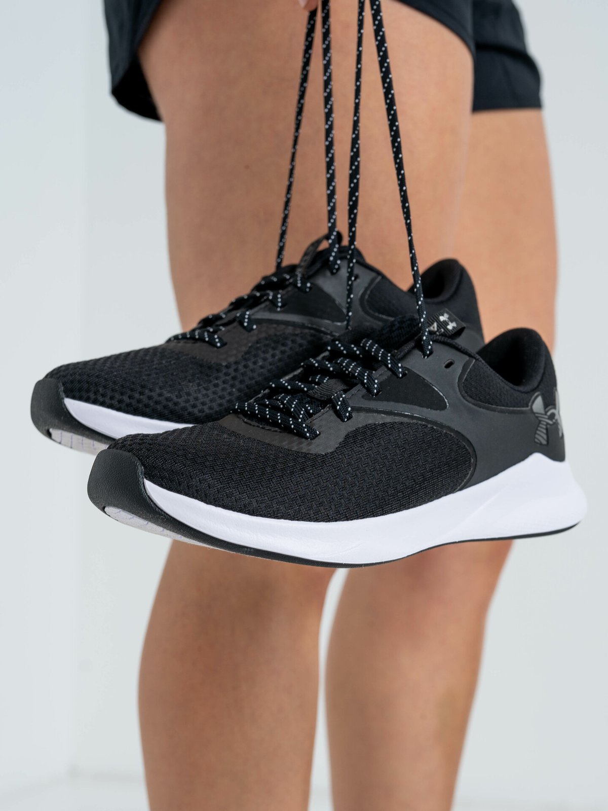 Under Armour Charged Aurora 2 Black / Metallic Warm Silver