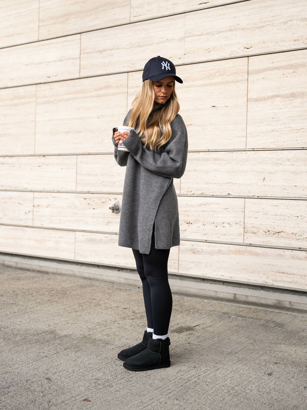 UGG Classic Mini Black