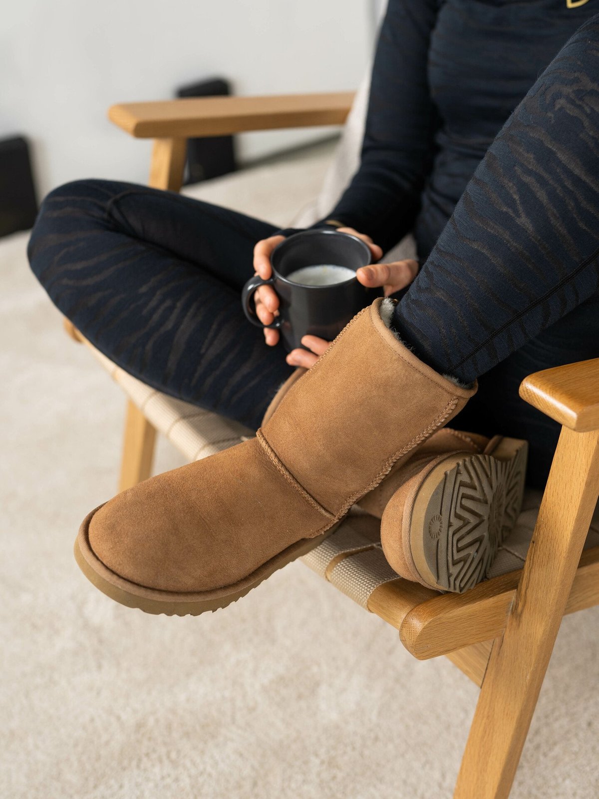 UGG Classic Short II Chestnut