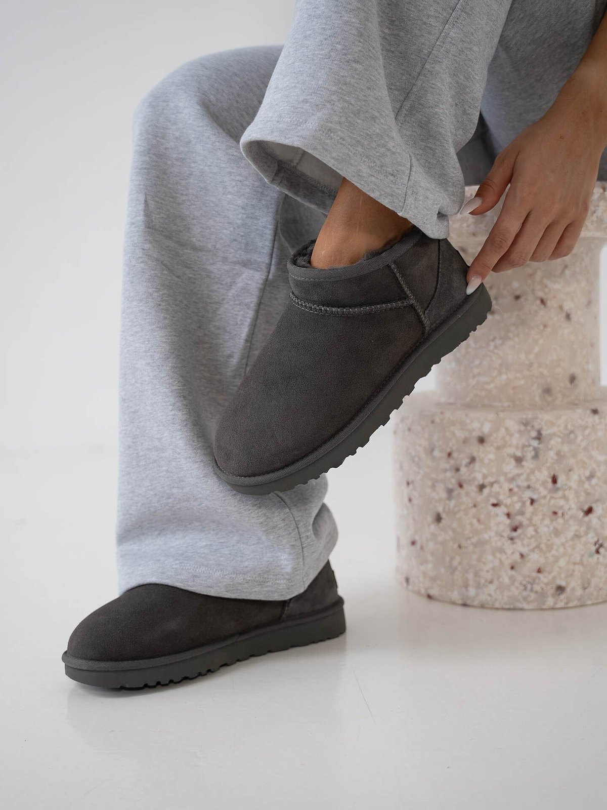 UGG Classic Ultra Mini Grey